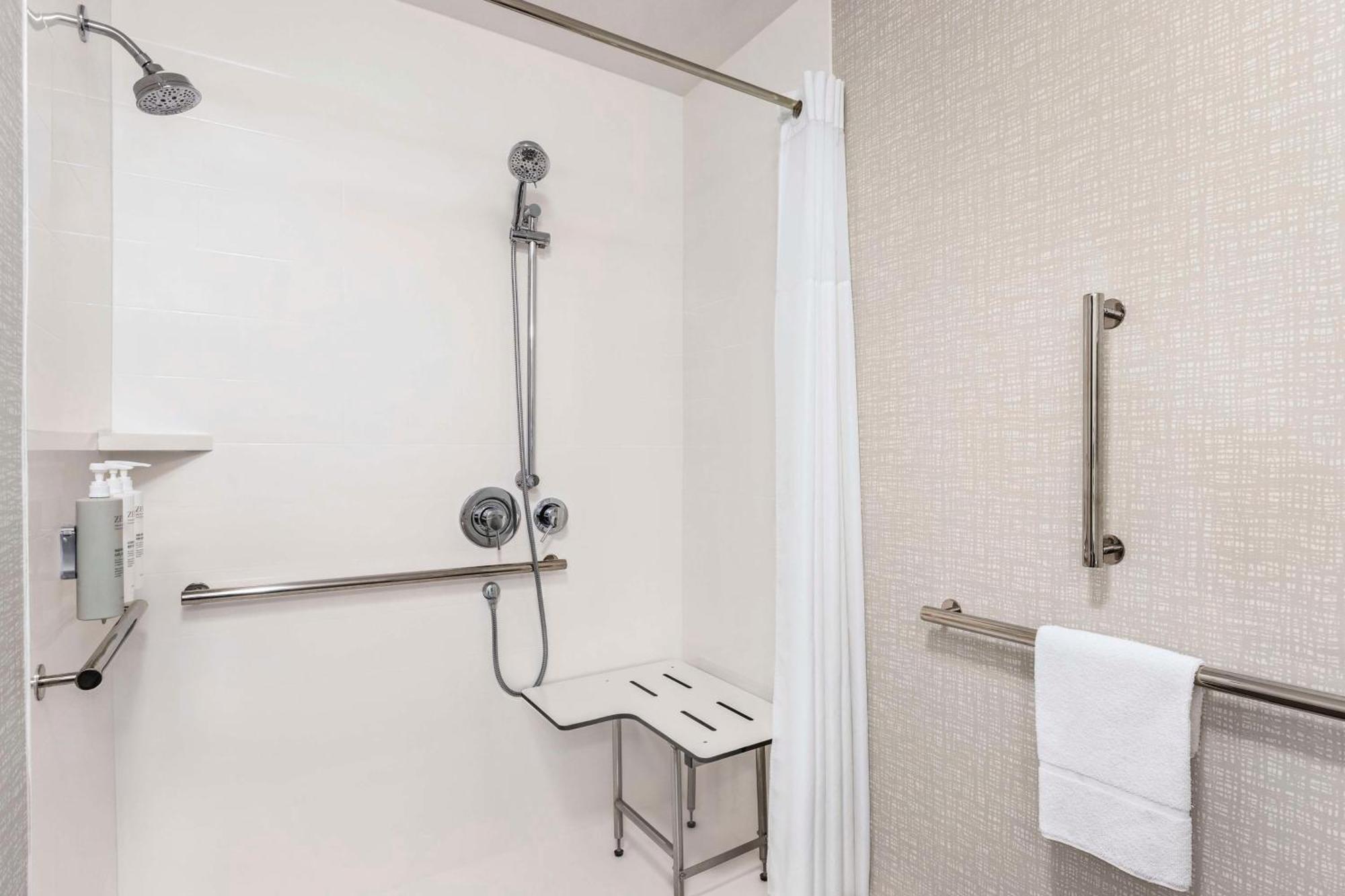 Hampton Inn Quakertown Exterior foto
